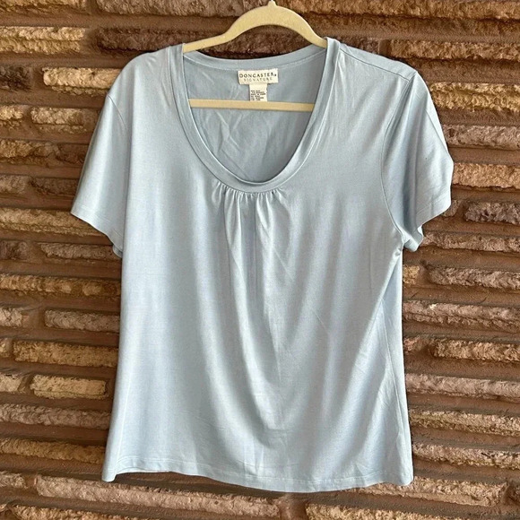 Doncaster Signature  Silk Blend Light Blue Casual Scoop Neck T Shirt - Picture 1 of 4